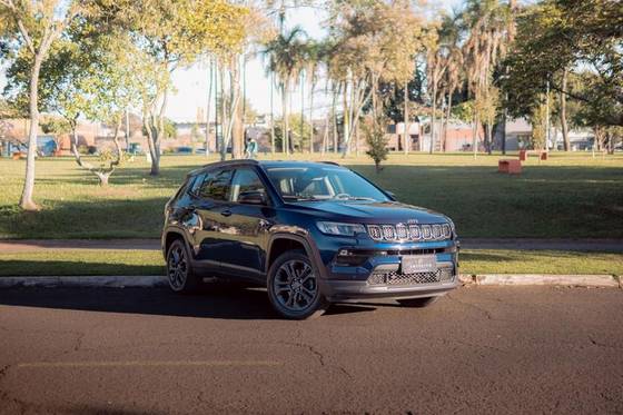 JEEP COMPASS 1.3 T270 TURBO FLEX LONGITUDE AT6 JEEP COMPASS 1.3 T270 TURBO FLEX LONGITUDE AT6